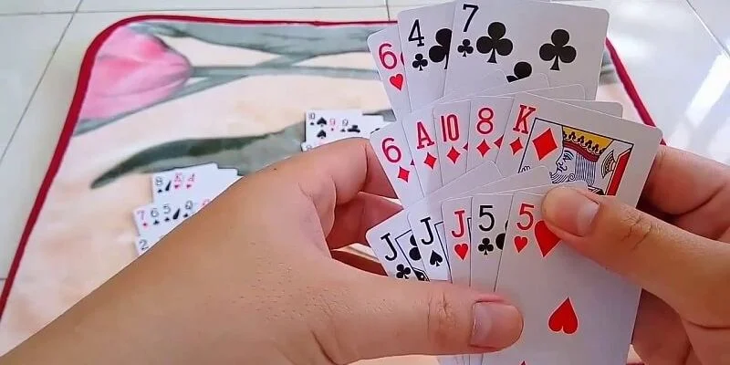 Chơi mậu binh cực dễ theo luật chơi được cung cấp